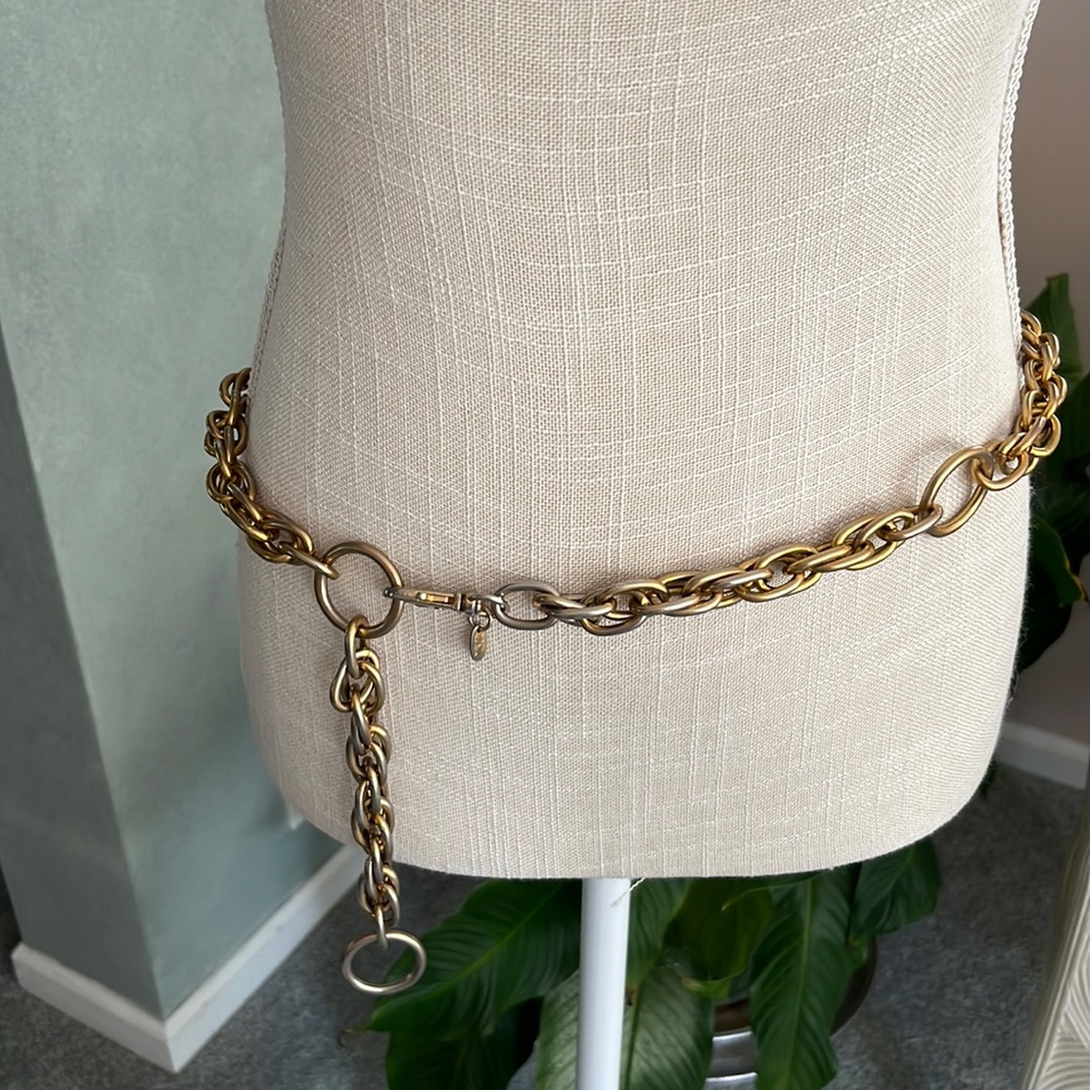 Vintage Express Chain Link Belt, Gold.